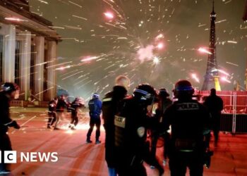 Disturbances and 127 arrests mar Paris party after PSG Champions League victory