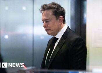 Elon Musk's latest Tesla pay valued at $158bn - but he can't pocket it