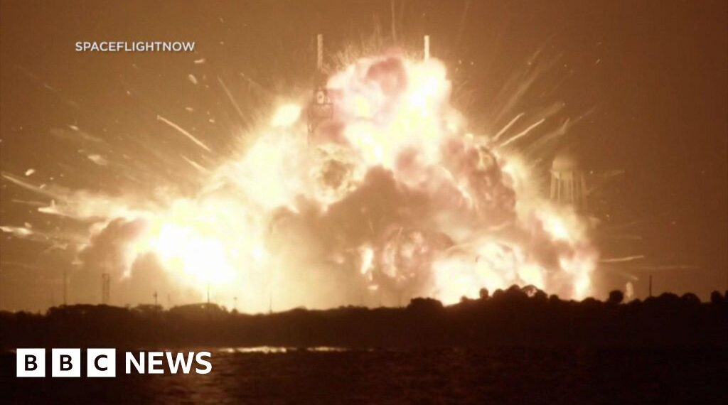 Exploding rocket casts doubts over Nasa's Moon plans