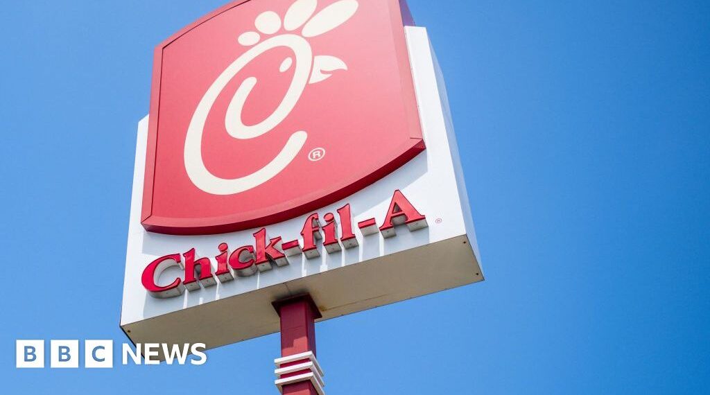 Former Chick-fil-A employee charged in $80,000 mac-and-cheese scheme