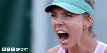 Katie Boulter celebrates winning a point