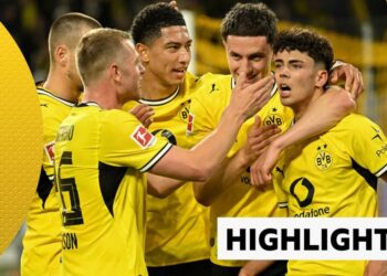 Borussia Dortmund players celebrating