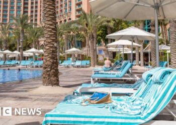 German tourist wins payout after losing sun lounger race