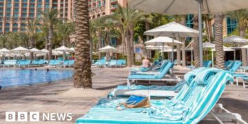 German tourist wins payout after losing sun lounger race