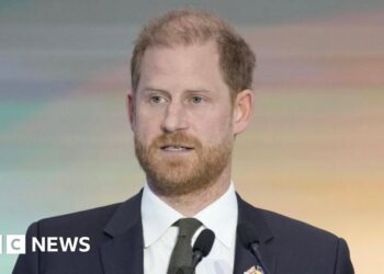 Harry warns of 'deeply troubling' rise in antisemitism in UK