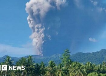 I led hikers up an Indonesian volcano - and then it erupted