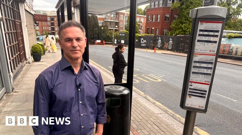 'I was trying to save a life,' man who intervened in Golders Green attack tells BBC