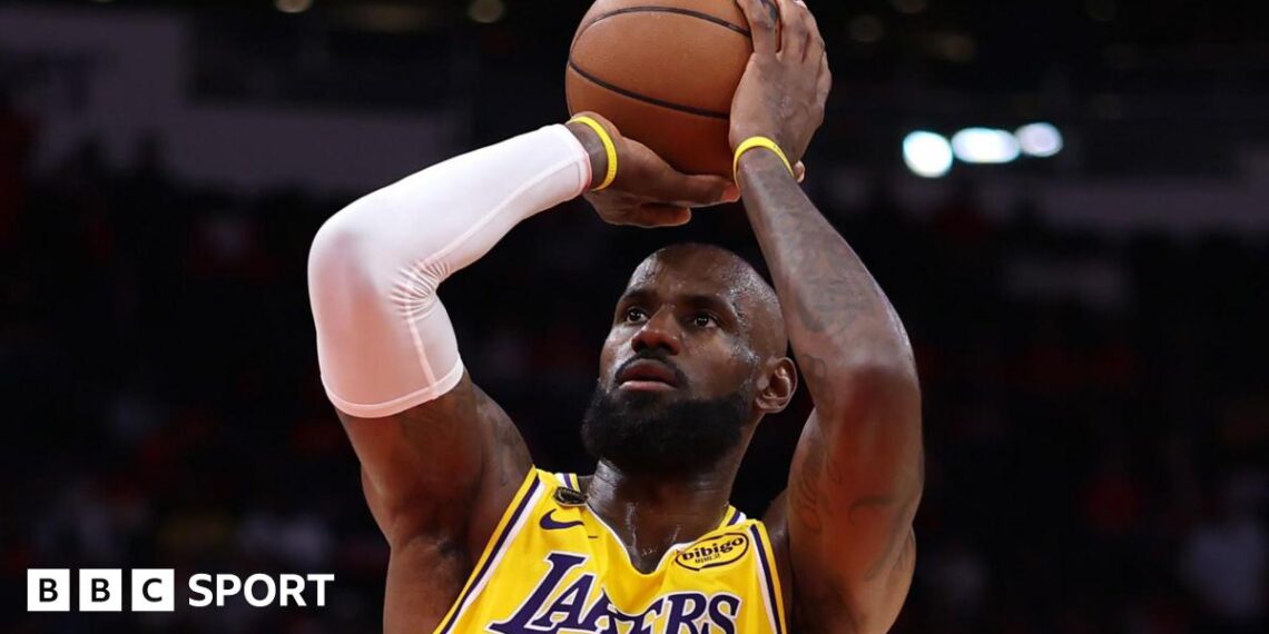 Los Angeles Lakers player LeBron James