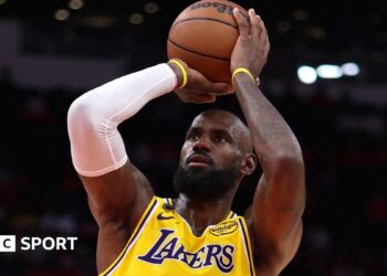 Los Angeles Lakers player LeBron James