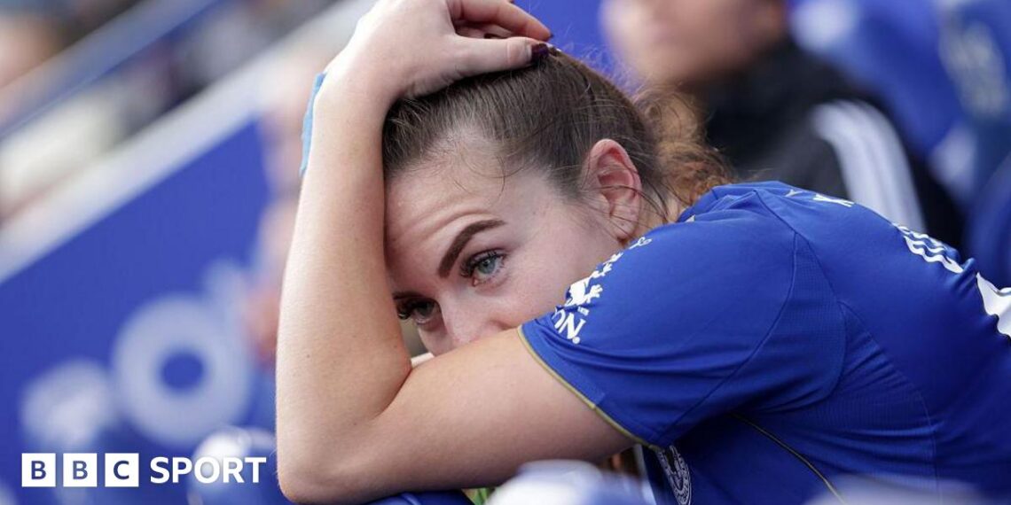 Shannon O'Brien holds her head