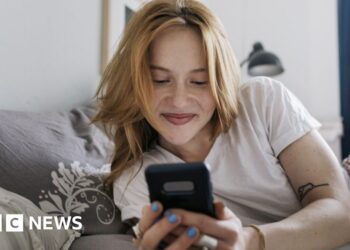 Love factually: Dating start-ups promise to cut the cheats
