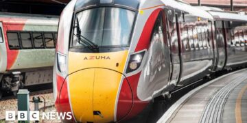 Man killed by train after escaping vehicle on way to court