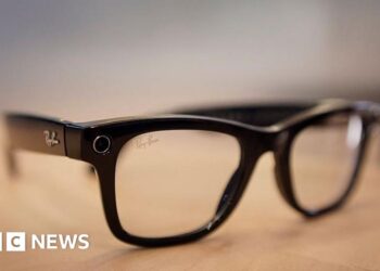 Meta in row after workers who say they saw smart glasses users having sex lose jobs