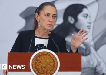 Mexican parents criticise ending school year a month early for World Cup