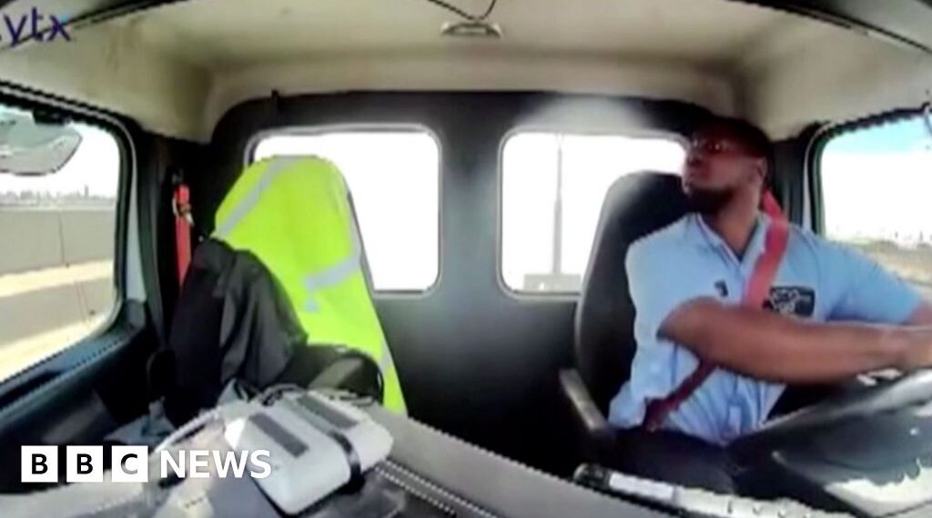 Moment United Airlines flight strikes vehicle during landing
