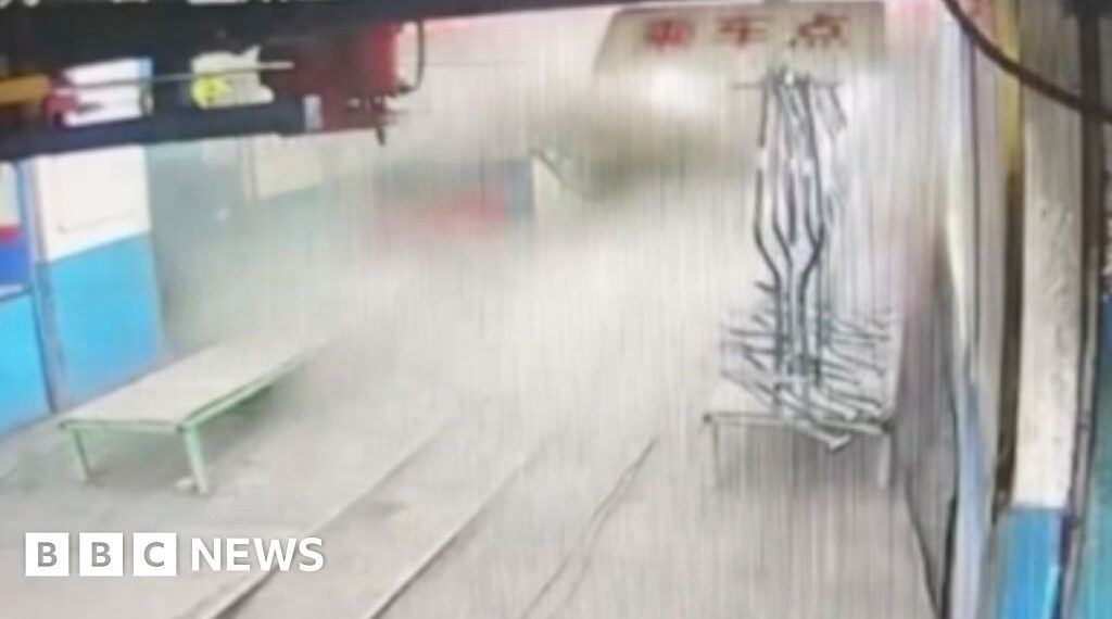 Moment of gas explosion at China coal mine