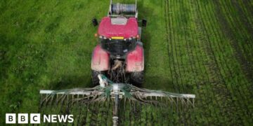 Muck spreading ban to protect rivers doesn't work, new minister says