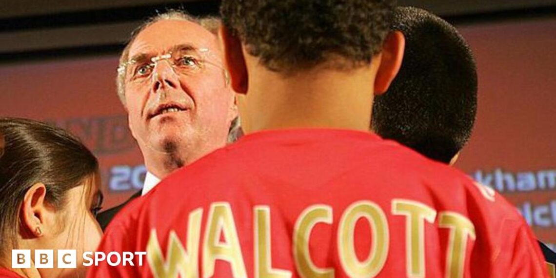 An image showing England players Theo Walcott and Paul Gascoigne