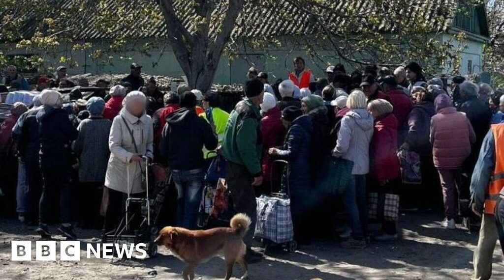 Oleshky the front-line city where Ukrainians are trapped