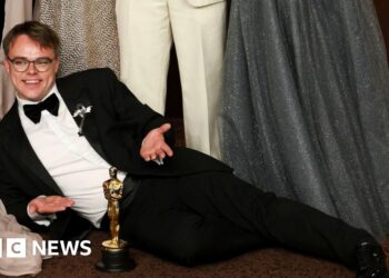 Oscar goes missing after Academy Award winner is blocked from taking it on flight