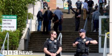 Six injured in Washington state school stabbing