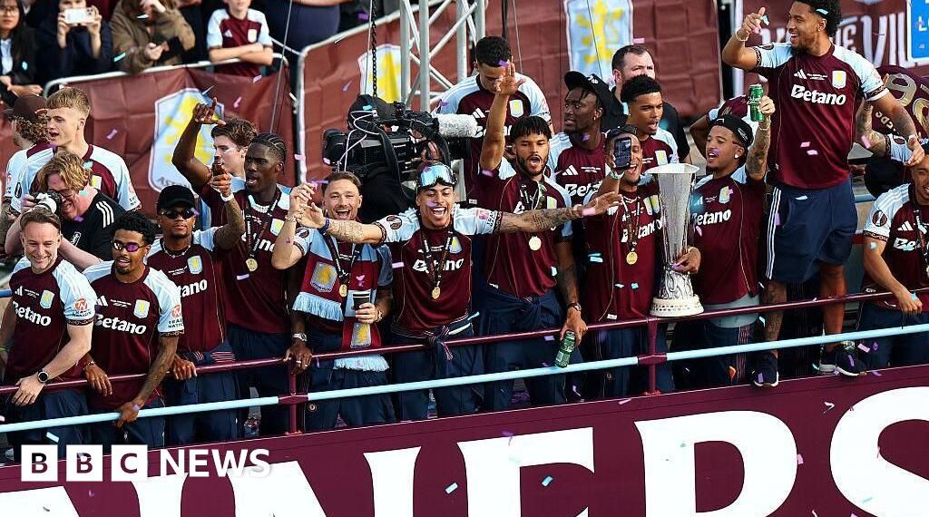 Thousands welcome home triumphant Villa as heroes