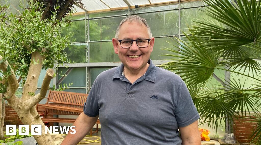 Tropical house with thousands of butterflies opens