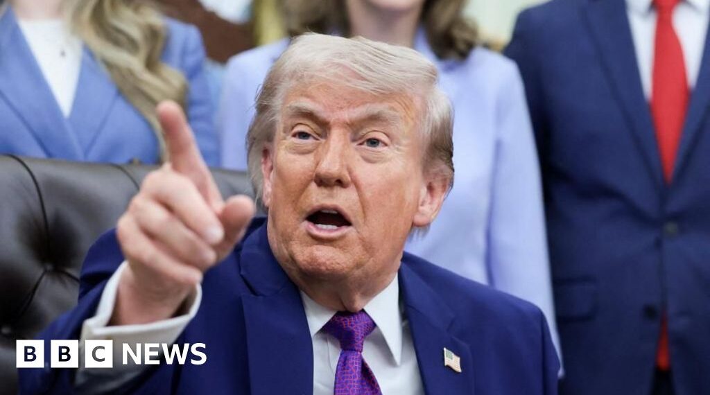Trump says Iran ceasefire is on 'massive life support'
