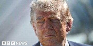 Trump tells US negotiators 'not to rush' into deal with Iran