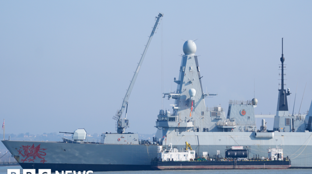 UK warship HMS Dragon heads to Middle East for potential Strait of Hormuz mission