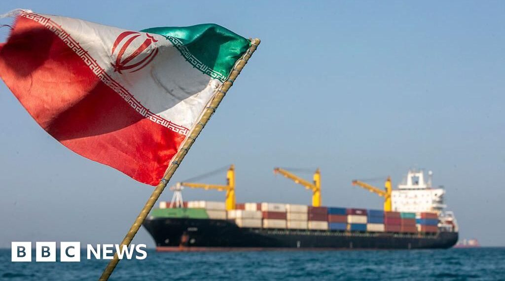 US carries out new strikes on Iran military site
