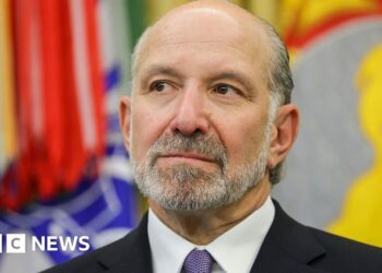 US commerce secretary details 'off-putting' interaction with Epstein in testimony
