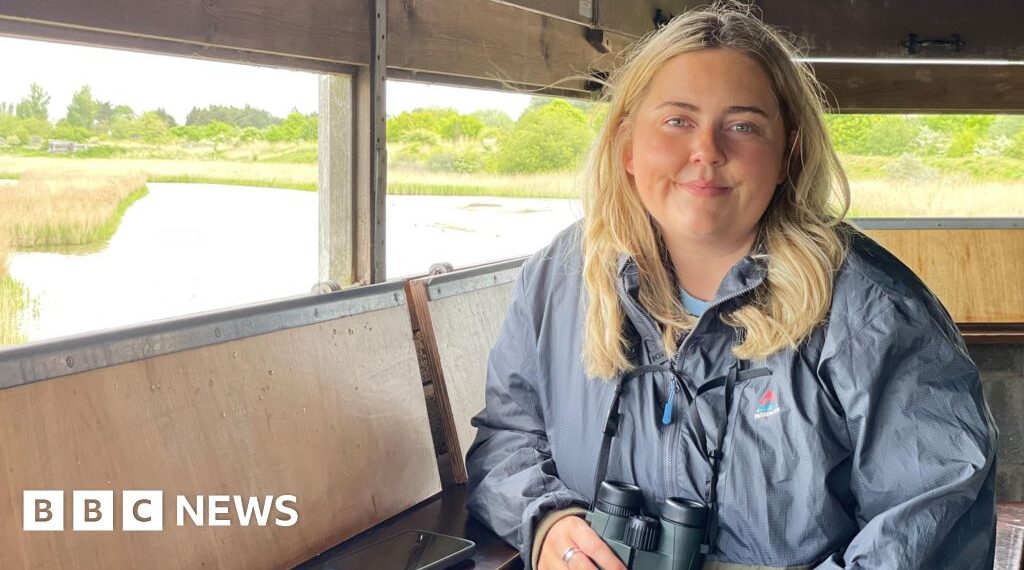 Why Gen Z birdwatchers are flocking to reserves