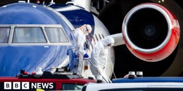 Worldwide race to trace passengers from hantavirus-hit cruise ship