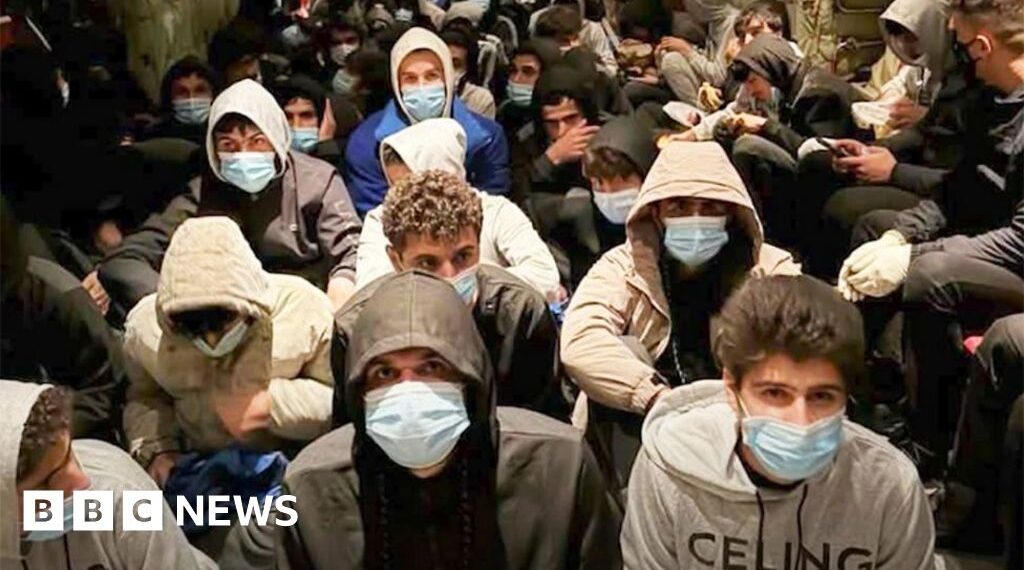 300 migrants bound for UK kidnapped and threatened with kidney removal