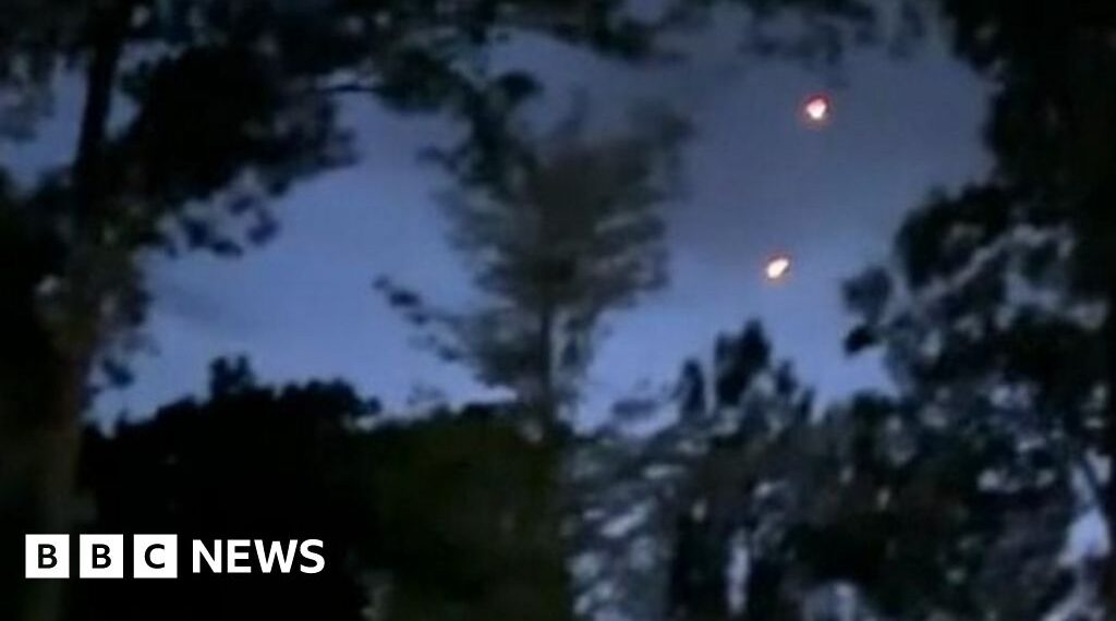 Four UFO videos newly declassified by US