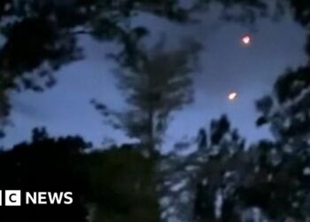 Four UFO videos newly declassified by US