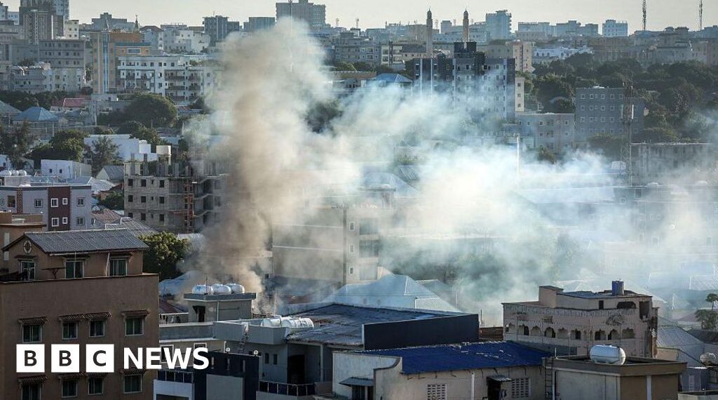Heavy gunfire in Somali capital as row over election delay escalates