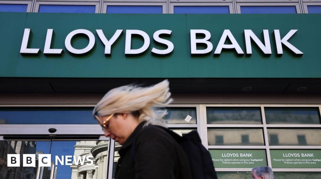 Lloyds, Halifax and Bank of Scotland back after online banking outage