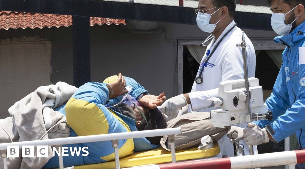 Missing Sherpa guide found on Mount Everest after 'miracle' self-rescue