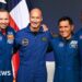 Nasa reveals crew for Artemis III mission
