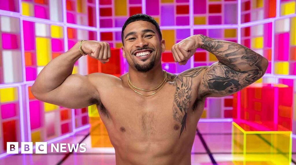 Police officer turned Love Island US contestant faces hometown backlash