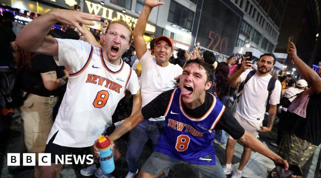 Taylor Swift and other New York Knicks fans celebrate vital win in NBA Finals