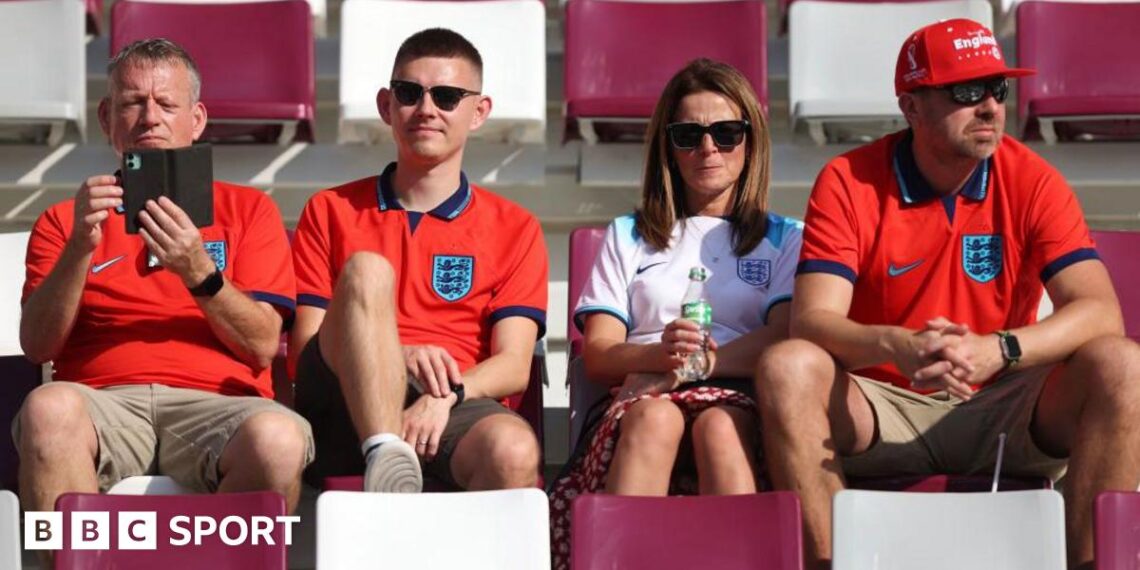 England fans arrive at the stadium prior to during the World Cup Qatar 2022 Group B match between England and Iran